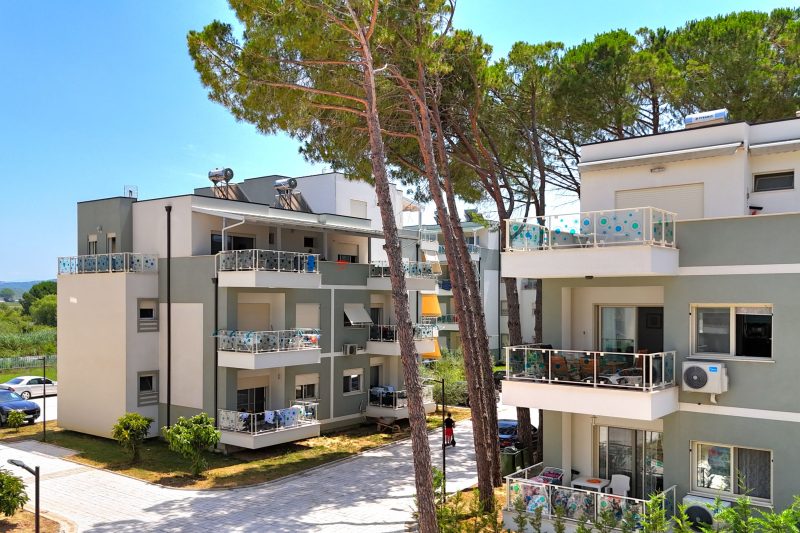 Perla Holiday Homes 179