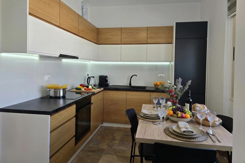 Perla Holiday Homes 202