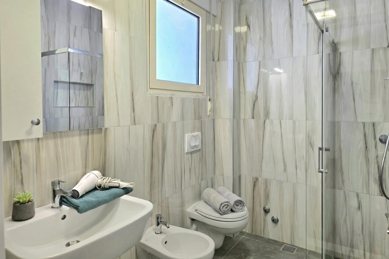 Perla Holiday Homes 202