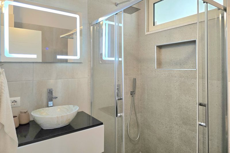 Perla Modern Penthouse 217