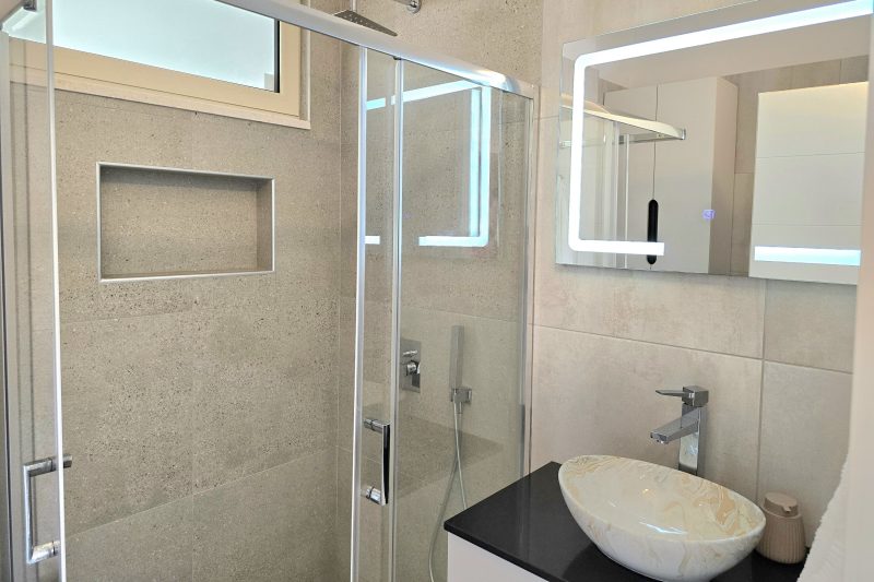 Perla Modern Penthouse 217