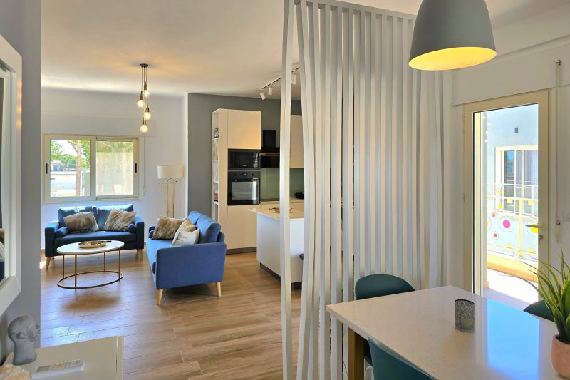 Perla Modern Penthouse 217