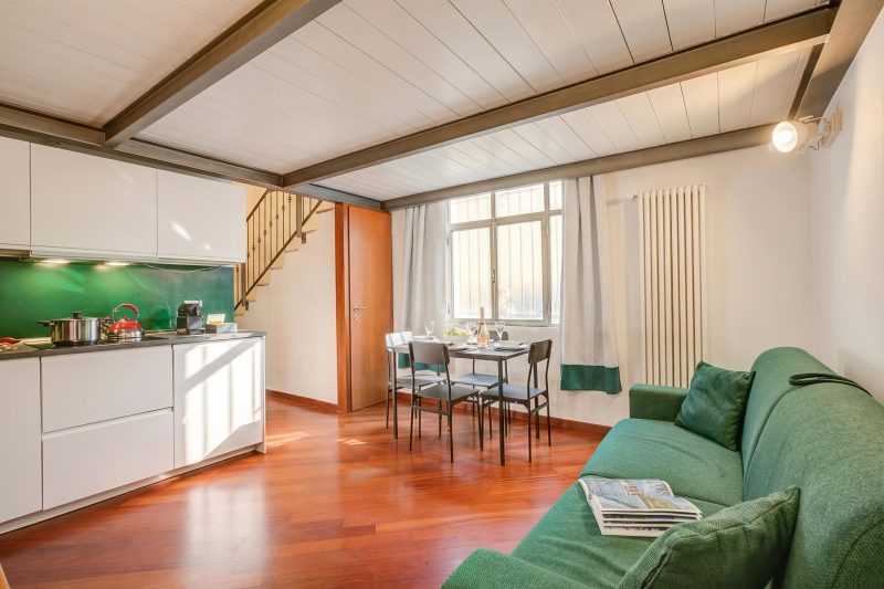 Elegant Loft in CityLife – Wifi - A/C -