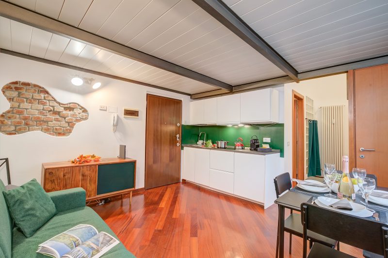 Elegant Loft in CityLife – Wifi - A/C -