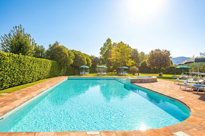 Cosy House Serena- park & shared pool
