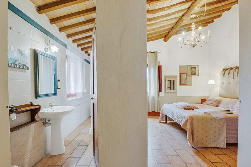 Torre Rasa 3 Ginestre with Shared Pool
