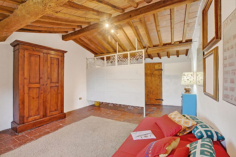 Torre Rasa 7 Giaggioli Olivi with Shared Pool