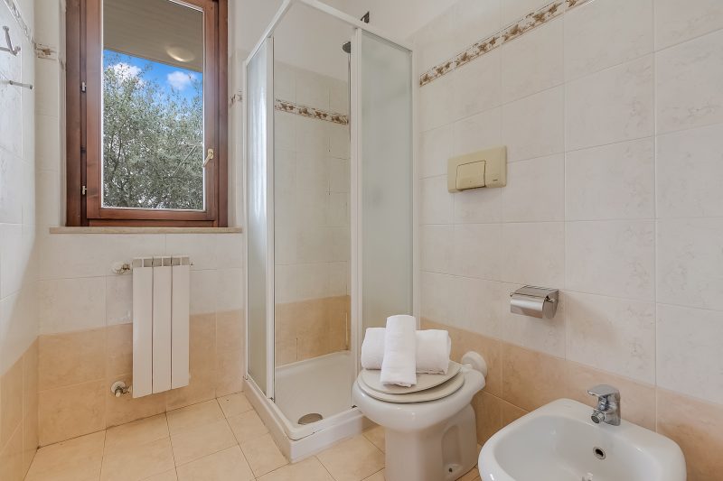 Juliette House: Shared Pool & Relax