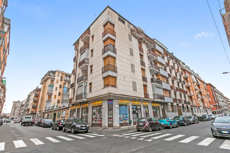 La Torinese Apartmemnt with Parking and Balcony