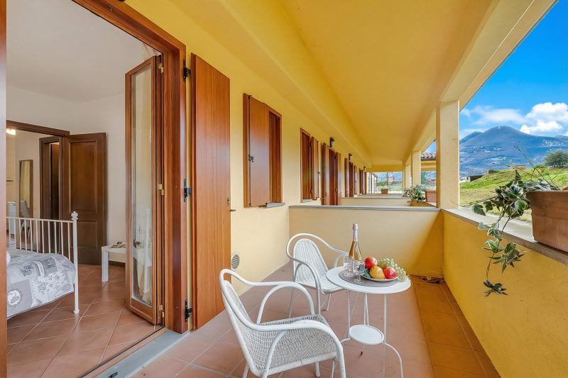 Residence La Perla With Balcony