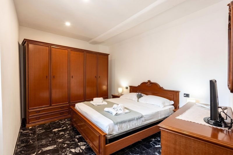 Da Lino Beachfront Apartment for 4