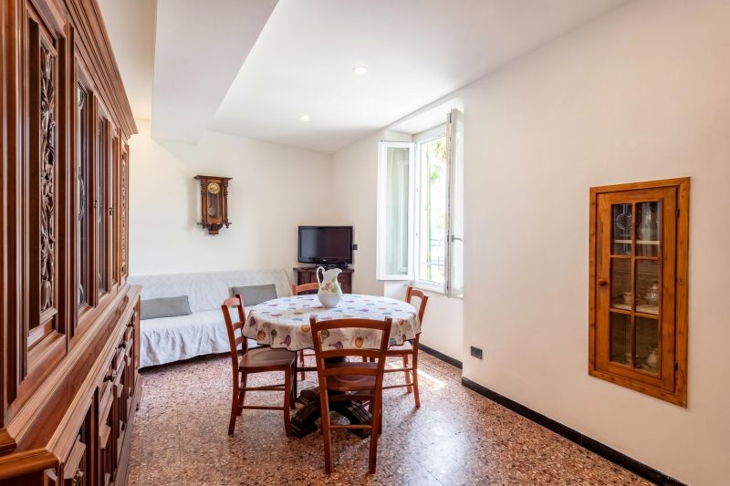 Da Lino Beachfront Apartment for 4