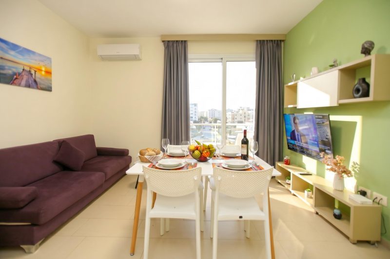 Apartment in Vlora with Swimming Pool