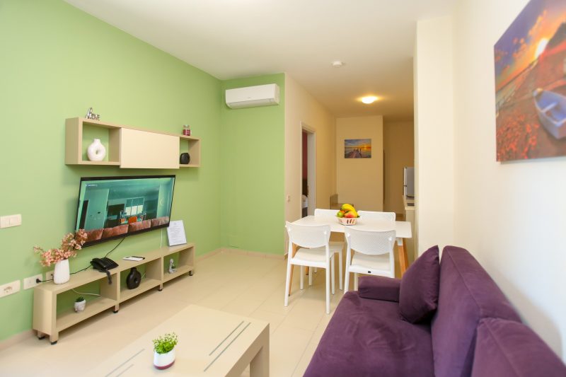 203 B, One Bedroom Apartment