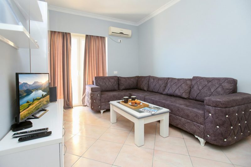 Luna Sea View Apartment 5 Floor