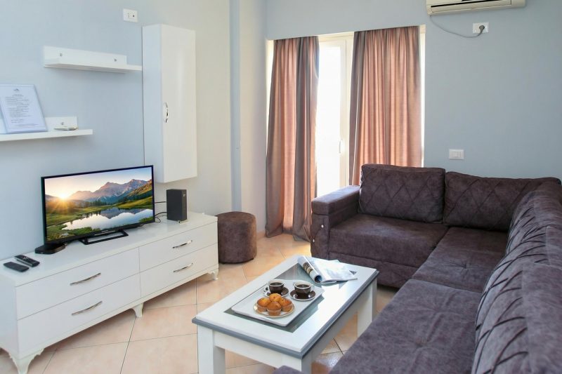 Luna Sea View Apartment 5 Floor