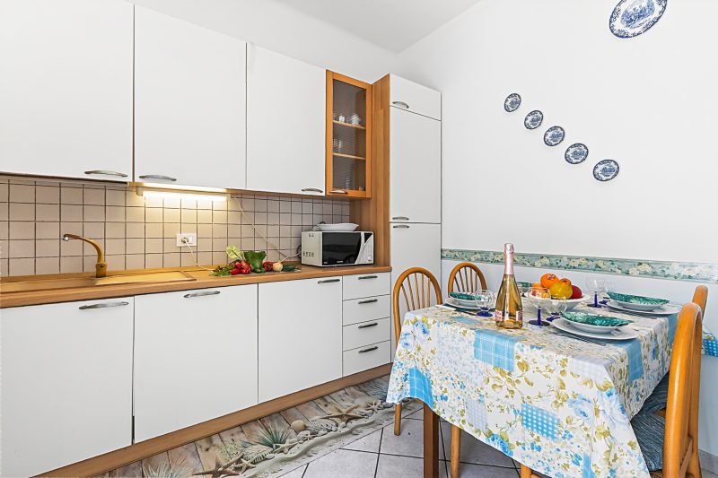 Baia Serena with Terrace & Parking