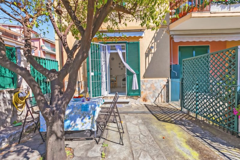 Baia Serena with Terrace & Parking