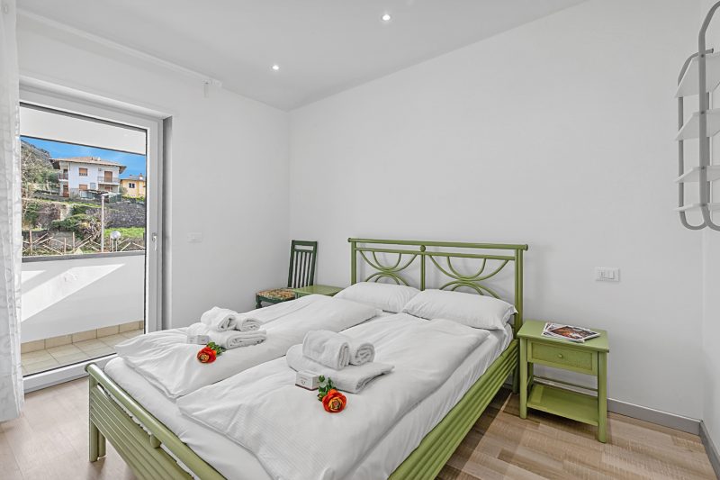 Olimpia Home - Terrace Dining and Pool
