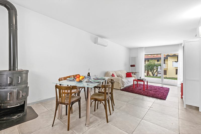 Olimpia Home - Terrace Dining and Pool