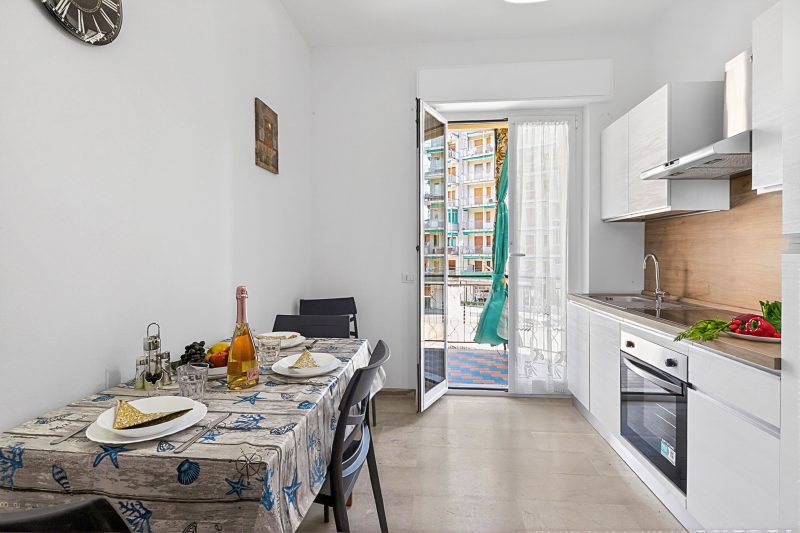 House Carletta 200m From The Sea