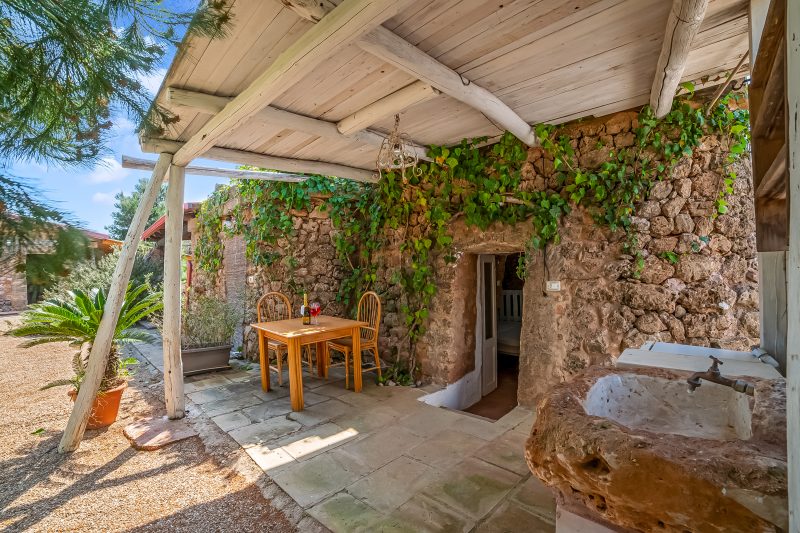Villa Fontanelle in Ugento With Garden