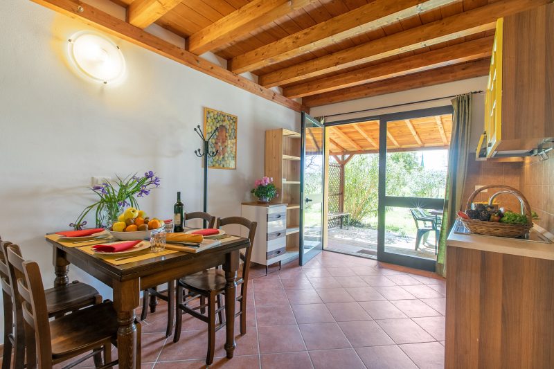Eucalipto Apartment with Shared Pool, Near The Sea
