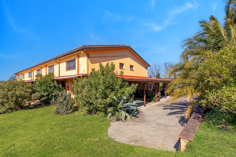 Oleandro Apartment Relax Near The Sea