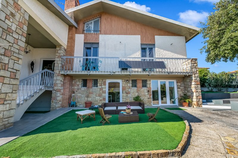 Villa Talamone With Beautiful Sea View