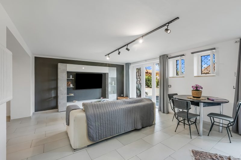 Villa Talamone With Beautiful Sea View