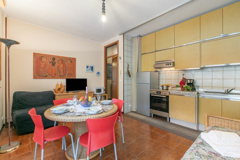 Sweet Home Silvana - with Terrace & Parking