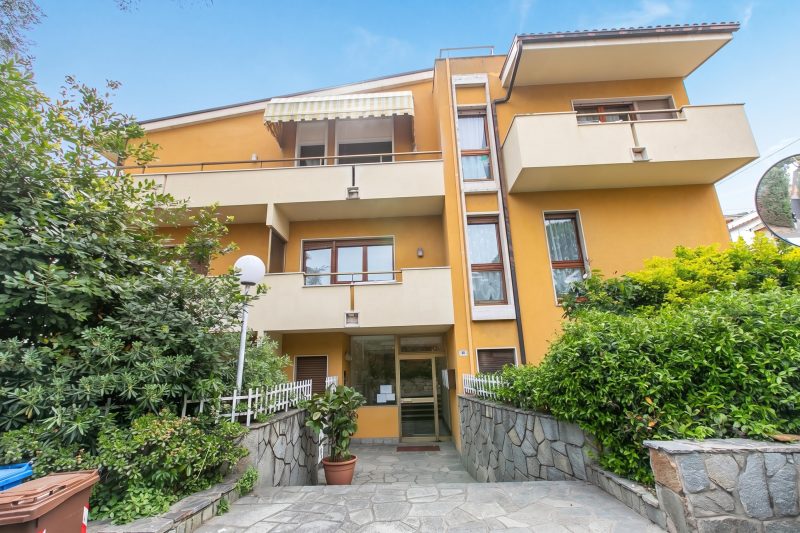 Sweet Home Silvana - with Terrace & Parking