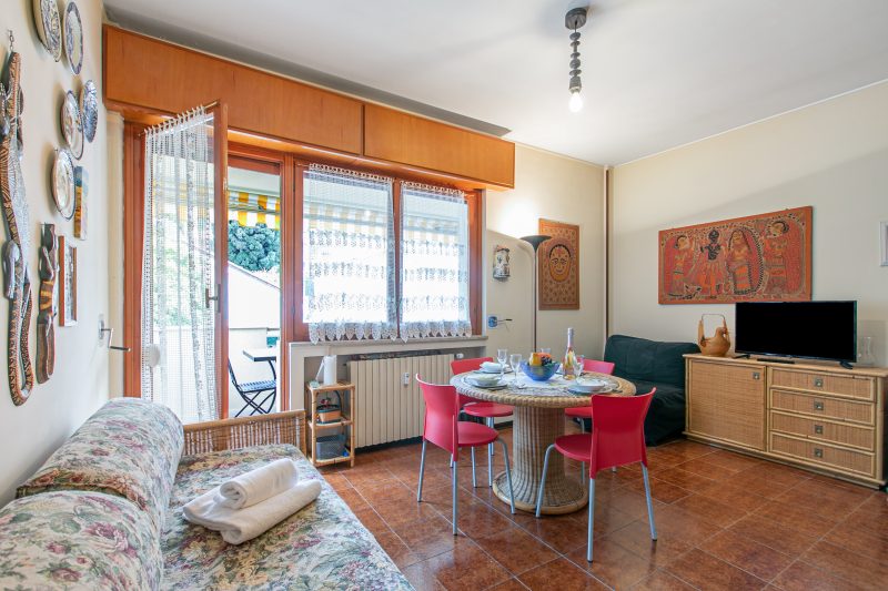 Sweet Home Silvana - with Terrace & Parking