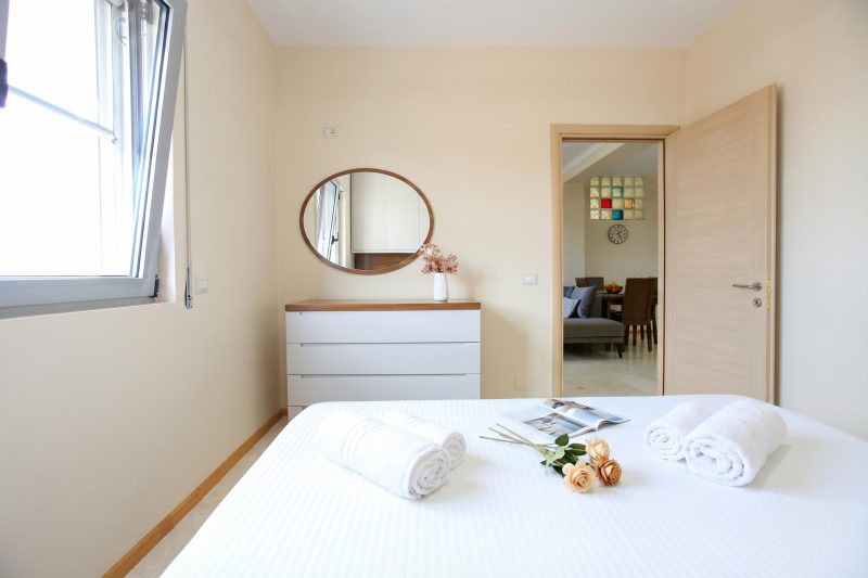 Vlora Sunset Apartment /w Balcony & Sea View