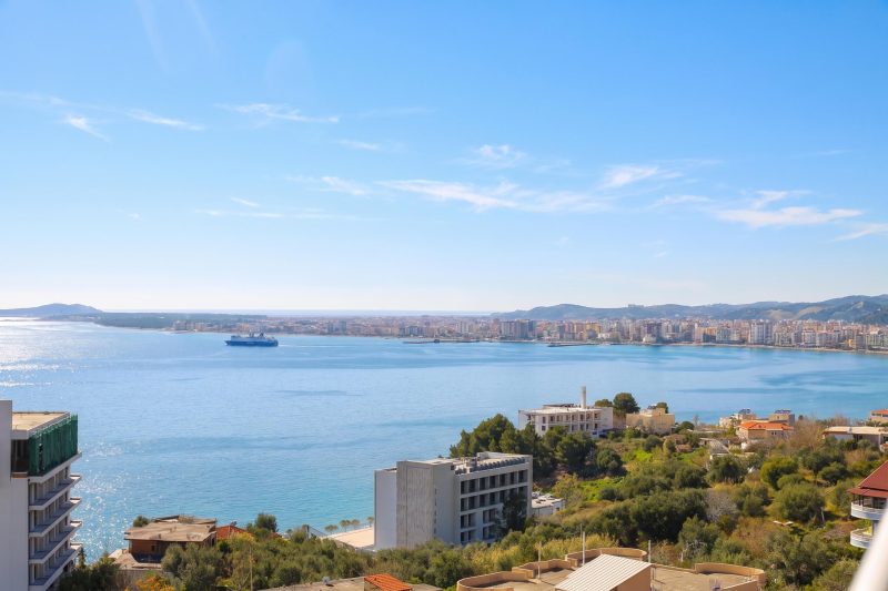 Vlora Sunset Apartment /w Balcony & Sea View
