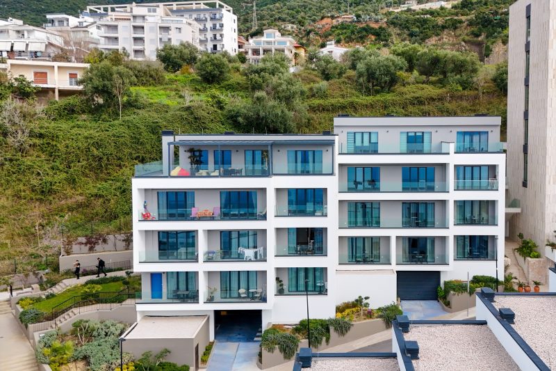 Velaris Partial Sea View Balcony 101