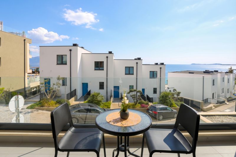 Velaris Partial Sea View Balcony 102
