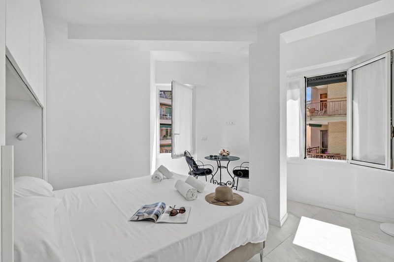 Emilia Sweet - with Balcony + AC