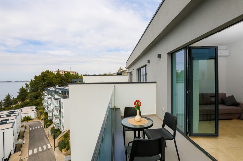Velaris Panoramic Sea View 401