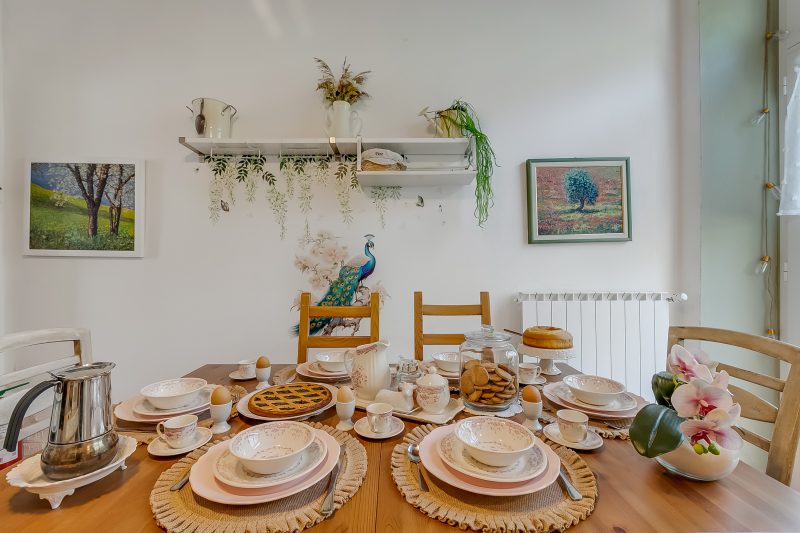 Romantic Apt Jacuzzi,Private Garden & Pet Friendly