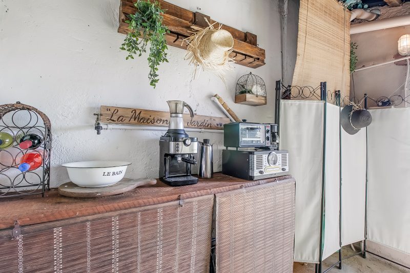 Romantic Apt Jacuzzi,Private Garden & Pet Friendly