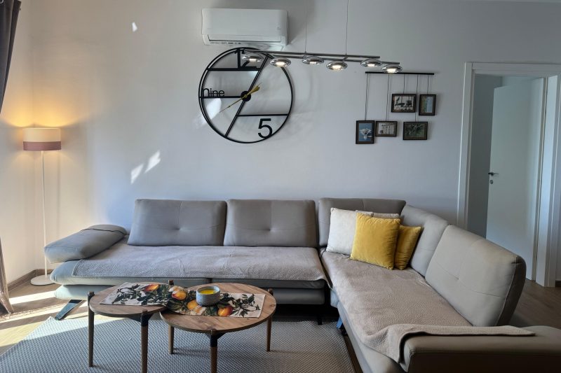 Lunara Apartment