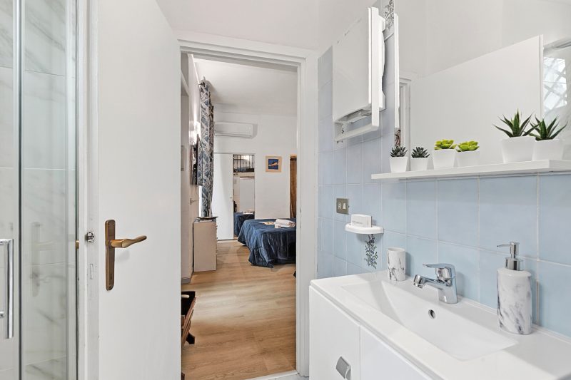Festival Riviera House Sanremo Old Town Sleeps 4