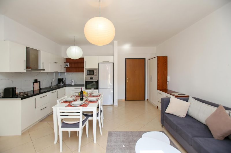 Ellin Apartment