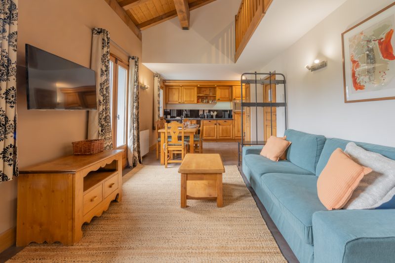 V Balme 26: Beside Ski Lift; Pool, Sauna & Gym
