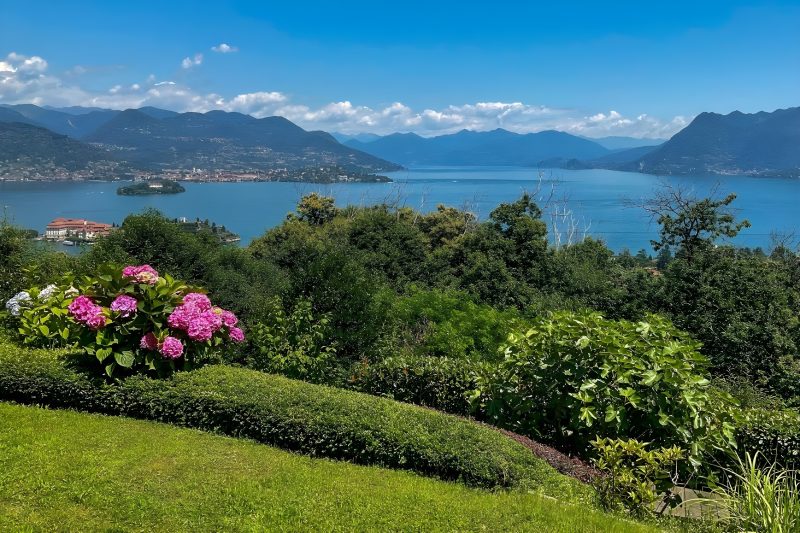 Villa Alessia - 4 bed Villa with Lake Maggiore View