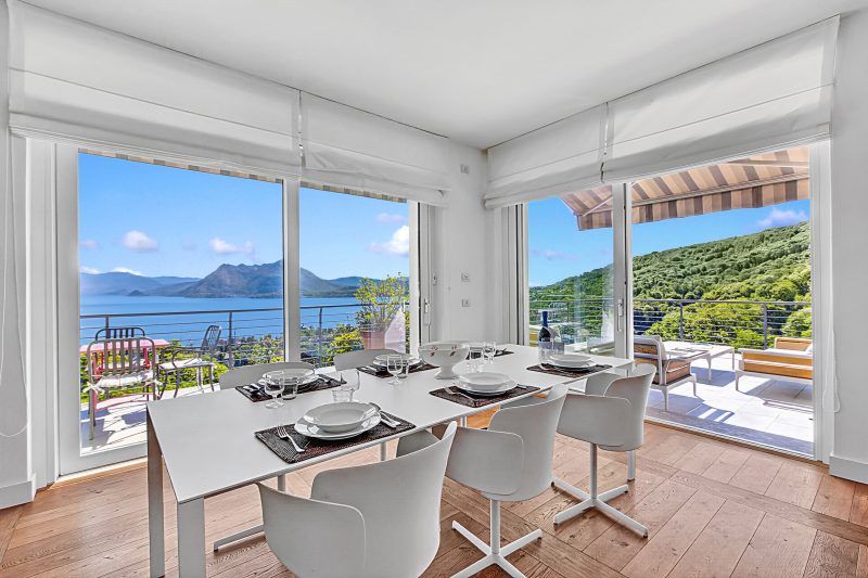 Villa Alessia - 4 bed Villa with Lake Maggiore View