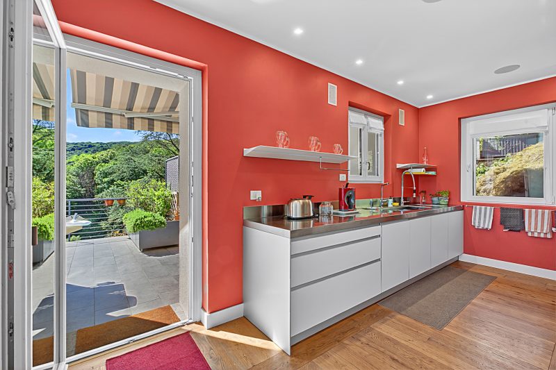Villa Alessia - 4 bed Villa with Lake Maggiore View