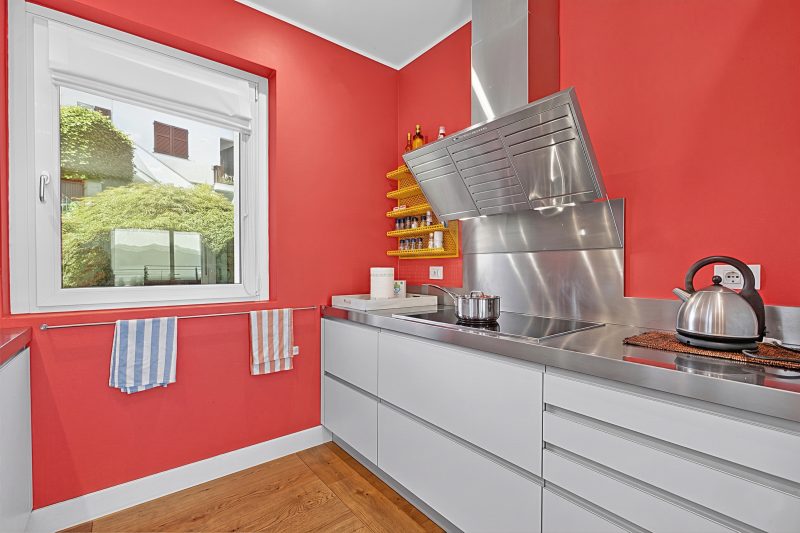 Villa Alessia - 4 bed Villa with Lake Maggiore View
