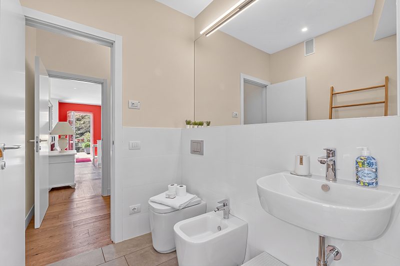 Villa Alessia - 4 bed Villa with Lake Maggiore View